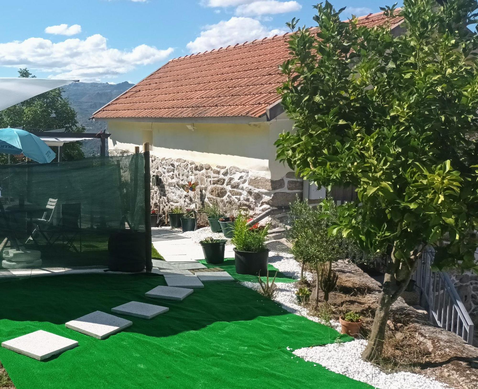 Geres Do Alibaba Villa Ruivaes Luaran gambar